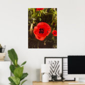 Florale Mohn-Träumerin – Botanische Fantasy-Kunst Poster (Heimbüro)