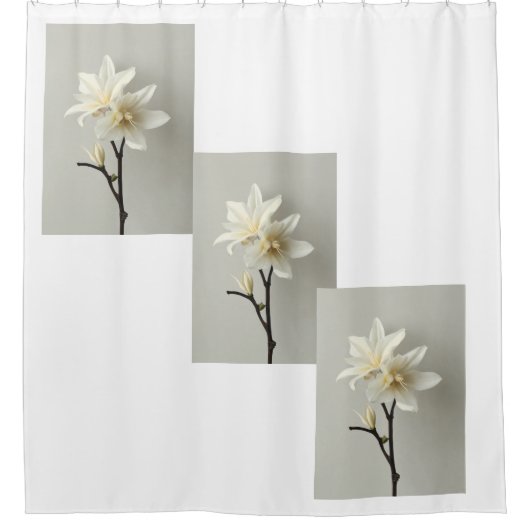 "Florale Ruhe: Vanilla Blume Bad Décor Duschvorhang (Vorderseite)