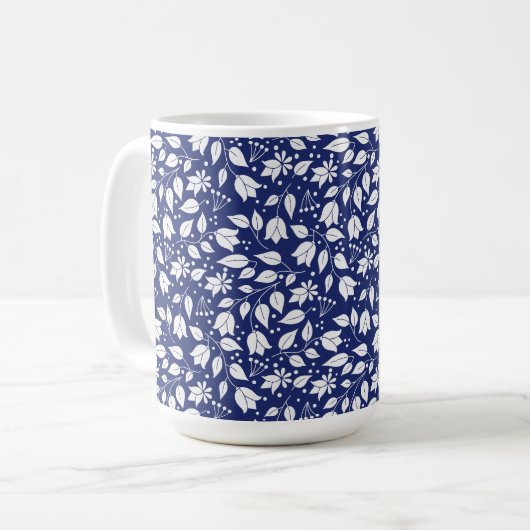 Florale Tasse in Navy und White (Vorderseite Links)