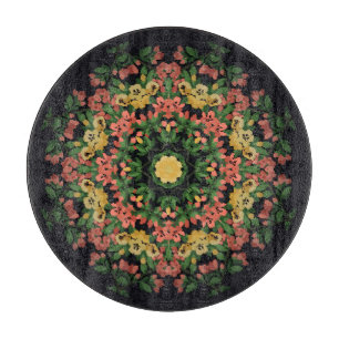 Florales Mandala: rot, gelb vintage. Schneidebrett