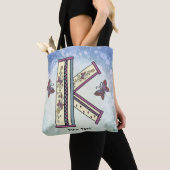 florales Monogramm K Tasche (Von Nahem)