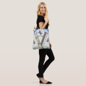 florales Monogramm V Tasche (Am Model)
