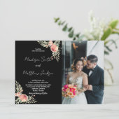 Florals on Black Theme Wedding Einladungen w Foto (Stehend Vorderseite)
