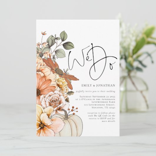 Florals Pumpkin Herbst Wir machen QR Code Wedding  Einladung (Stehend Vorderseite)