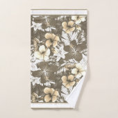 Florals Taupe, Ivory, White Blends Badhandtuch Set (Handtuch)