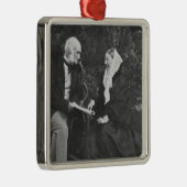 Florence Nightingale und Sir Harry Verney Ornament Aus Metall (Rechts)