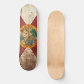 Florida-Staats-Flagge auf altem hölzernem Korn Skateboard (Vorderseite)