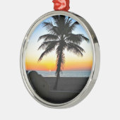 Florida Sunrise mit Palmenbaum Ornament Aus Metall (Links)