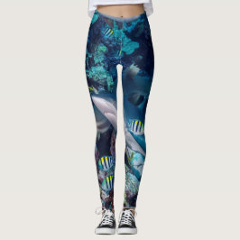 Flossen-Flosse: Riff-Haifische mit Butterflyfish. Leggings