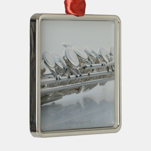 Flöte Ornament Aus Metall (Rechts)