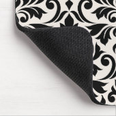 Flourish Damask Pattern Black on Cream Mousepad (Ecke)