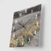 Flower Garden In Black White Quadratische Wanduhr (Winkel)