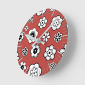 Flower Garden in Misty Tomato Red Runde Wanduhr (Winkel)
