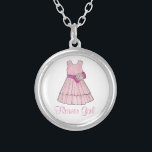 Flower Girl Bridal Wedding Party Dress Necklace Versilberte Kette<br><div class="desc">Necklace zeigt eine originelle Marker-Abbildung eines hübschen,  rosa Blume Girl-Kleides mit FLOWER GIRL in einem hübsch bordeauxfarbenen Schriftart. Ein Geschenk für die Blume!</div>