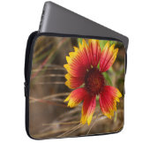 Flower in the Wind Laptopschutzhülle (Vorne Rechts)
