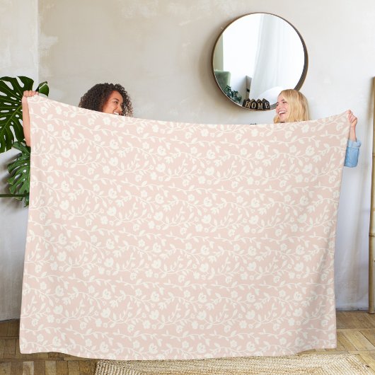flowered bedding. fleecedecke