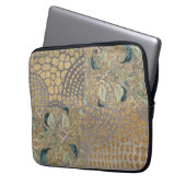 Flowers and Golden Giraffe Skin, Grey Background Laptopschutzhülle (Vorderseite Links)