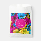 Flowers in Bright Colors Custom Text Geschenktütchen (Vorderseite)