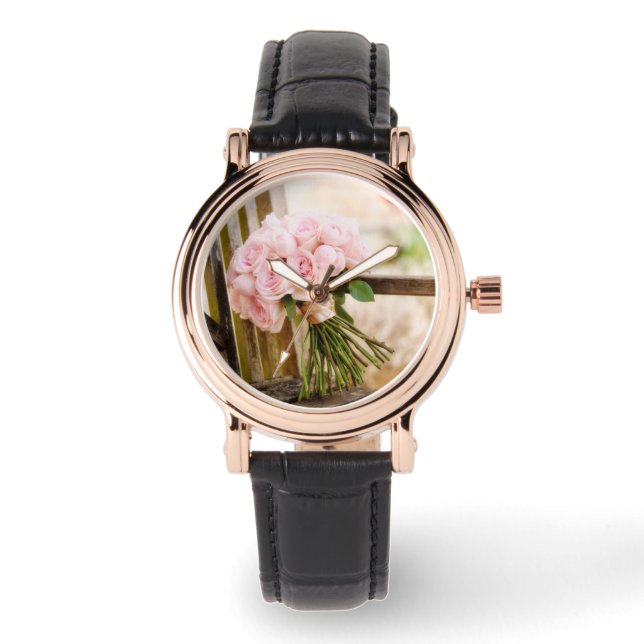Flowers | Pink Rose Bouquet Armbanduhr (Vorderseite)