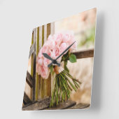 Flowers | Pink Rose Bouquet Quadratische Wanduhr (Winkel)