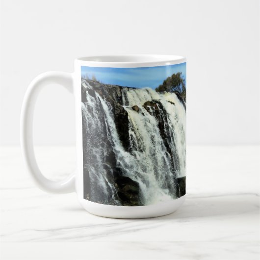 Flowing Waters of Hopkins Falls Kaffeetasse (Links)