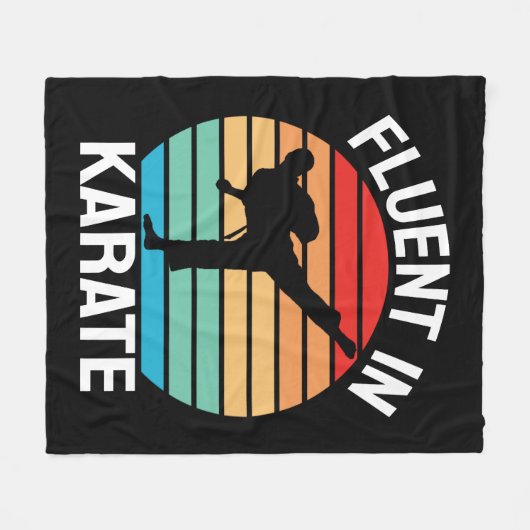 Fluent in Karate Funny Karate Fleecedecke (Vorderseite (Horizontal))