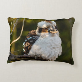 Fluffed up lacht kookaburra dekokissen