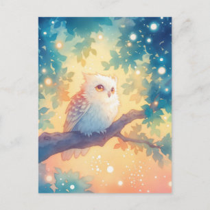Fluffige Weiße Eule im Zauberwald Postkarte