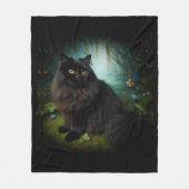 Fluffy Black Cat in Misty Woods Fleecedecke (Vorderseite)