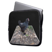 Fluffy Black Rooster, Laptopschutzhülle (Vorderseite Links)