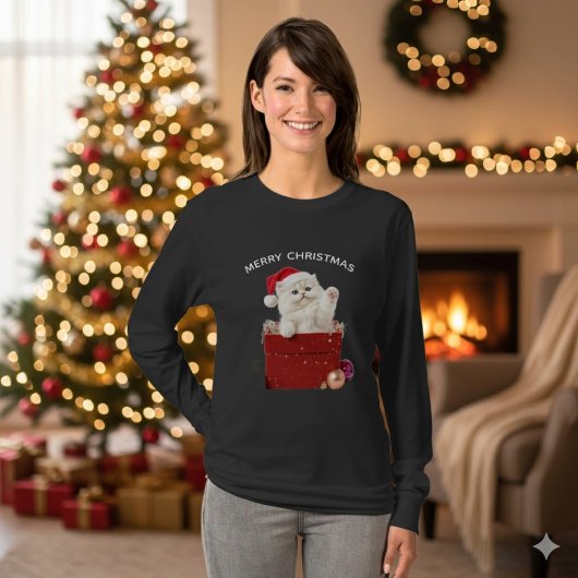 Fluffy Christmas Kitten Santa Hat T-Shirt
