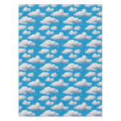 Fluffy Clouds Tischdecke (Vorderseite)