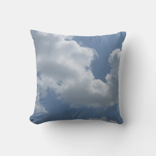 Fluffy Clouds und Hübsche Blume Kissen