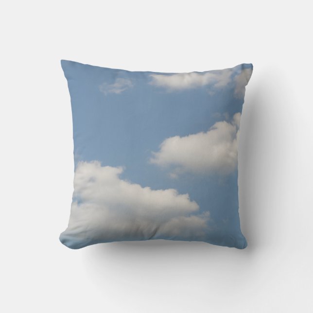 Fluffy Cumulus Clouds Pillow Kissen (Vorderseite)