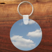 Fluffy Cumulus Clouds Schlüsselanhänger (Vorderseite)