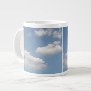 Fluffy Cumulus Clouds Tasse