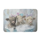 Fluffy Highland Calves Bubble Bath Farmhouse Scene Badematte (Vorderseite)