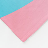 Fluffy Hund mit Weißhut Fleecedecke (Ecke)