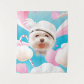 Fluffy Hund mit Weißhut Wandteppich (Vorderseite)