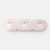 Fluffy Kawaii Strawberry Marshmallow Kätzchen Skateboard (Horizontal)