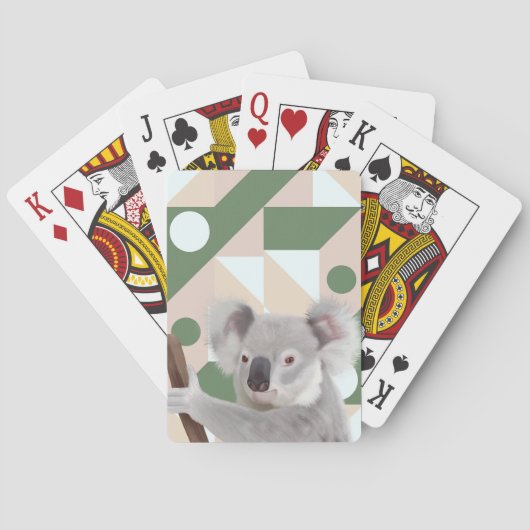 Fluffy Koala Green Geometric Background Spielkarten (Rückseite)