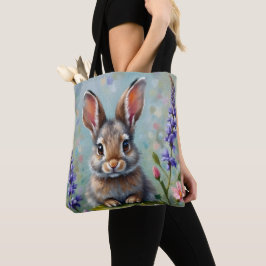 Fluffy Rabbit in einem Feld von Blume Tasche