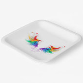 Fluffy Rainbow Wings Pappteller (Gewinkelt)