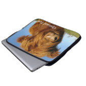 Fluffy Scottish Highland Cow - Blue Sky Laptopschutzhülle (Vorne Knopf)