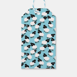 Fluffy Sheep on Baby Blue Geschenkanhänger