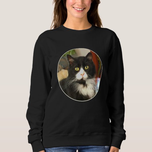 Fluffy Tuxedo Cat Face Sweatshirt (Vorderseite)