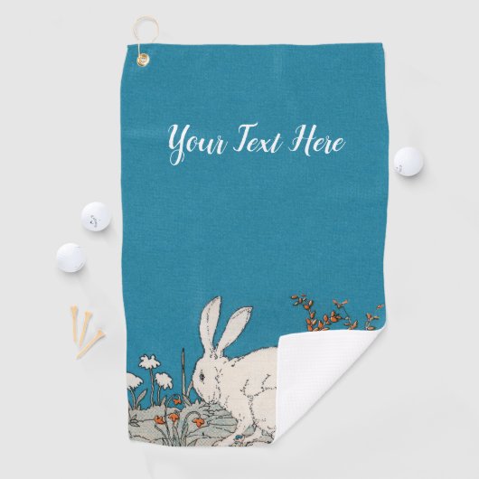 Fluffy White Rabbit Sitzen in Blume Blue Golfhandtuch (Insitu)