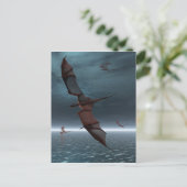 Flug roter Drachen über das Meer Postkarte (Stehend Vorderseite)
