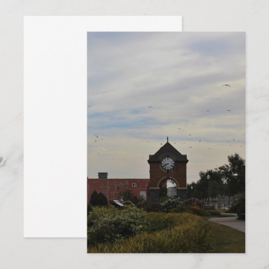 Flug über dem Glockenturm Einladung (Vorne/Hinten)