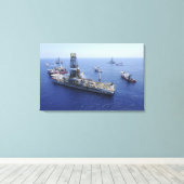 Flüge durch das Übungsschiff Leinwanddruck (Insitu (Holzboden))